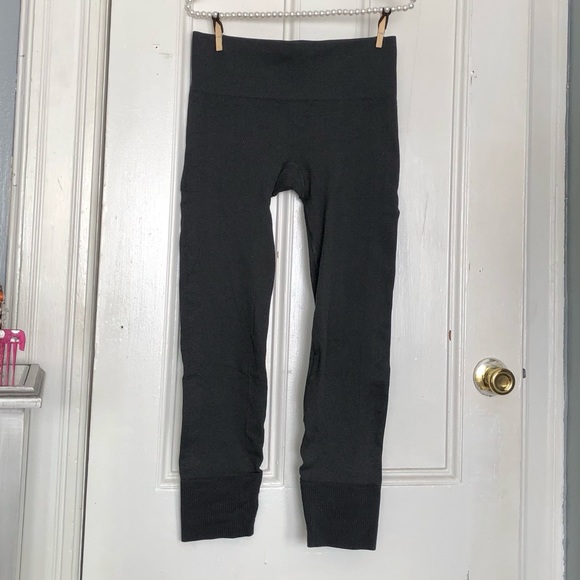 76.♎️Lululemon ebb to street pant - Picture 3 of 10